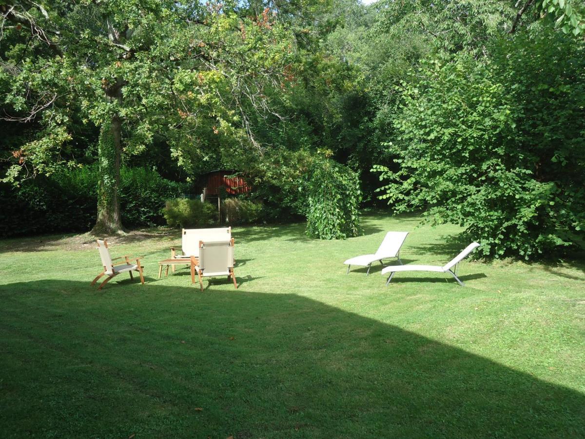 Bed and Breakfast A La Cerisaie Carignan-de-Bordeaux Exterior foto